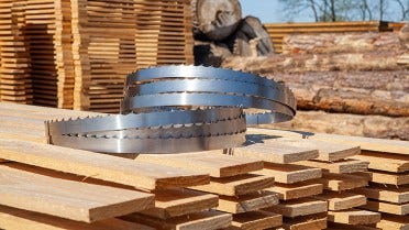 V središču pozornosti rezila Wood-Mizer: listi za tračne žage MaxFLEX Premium