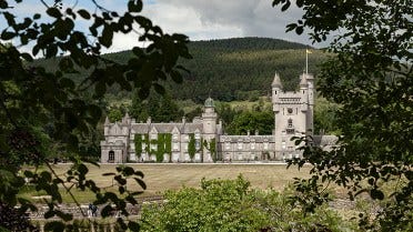 Sawmilling at Balmoral Estate in Scotland with Wood-Mizer LT40 Sawmill 