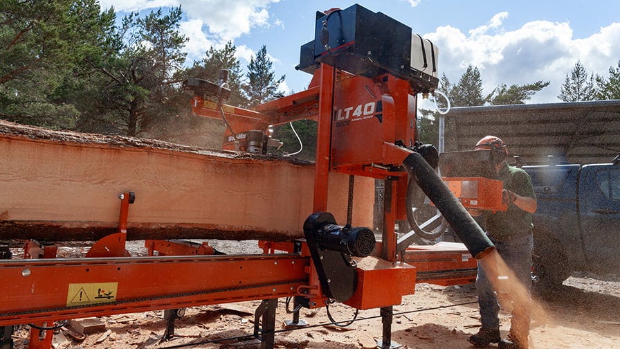 Wood-Mizer LT40 sawmill with electric feed system